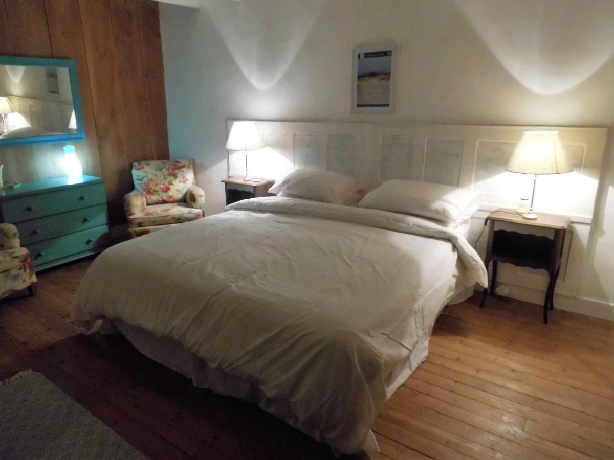 Bed and Breakfast La Bicyclette Bleue Montpinchon Exterior foto